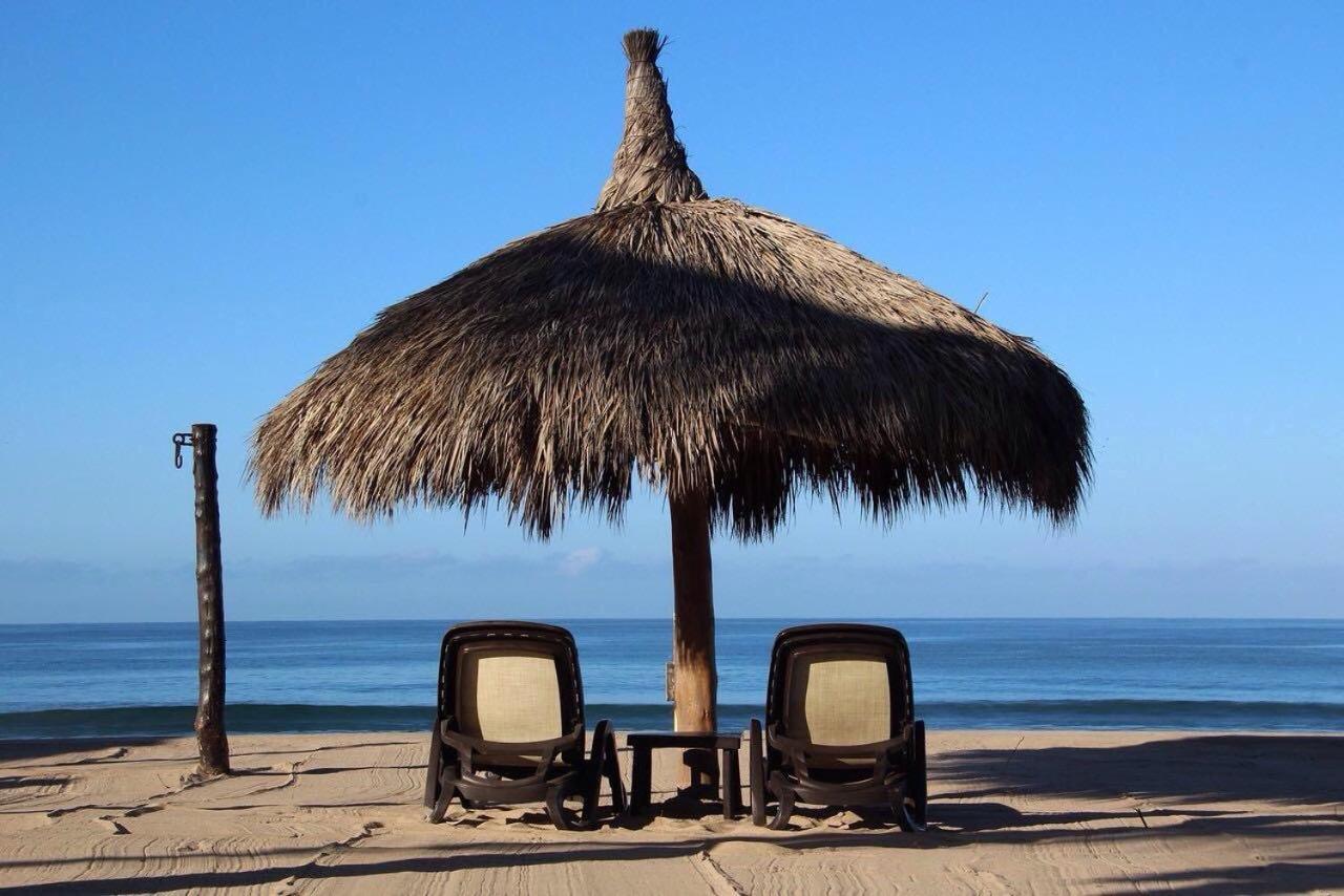 A Pie De Playa Con Alberca Jacuzzi Vista Al Mar Apartment Mazatlan Luaran gambar